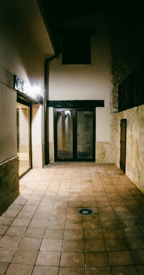 El Aprisco, Con Piscina Climatizada En Hueva-Guadalajara Villa Exterior photo